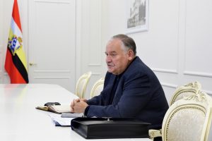 Куряне помогают переселенцам