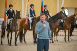 В Курске стартовал Кубок губернатора по конному спорту