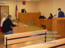 В Курской области психиатра-нарколога осудили за взятки