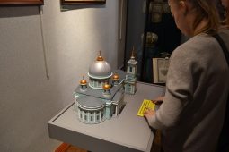 В Курском краеведческом музее открыли тактильную выставку