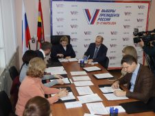 В Курске МФЦ и избирательная комиссия региона подписали соглашение о взаимодействии