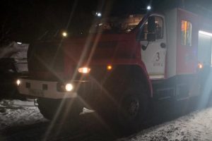 В Курске на улице 50 лет Октября ночью горел склад запчастей
