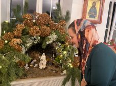 Жители Курской области празднуют Рождество Христово