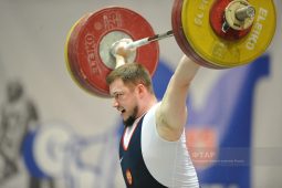 Курянин завоевал третье место на Кубке России по тяжелой атлетике