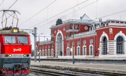 Между Курском и Москвой запустят дополнительные поезда в праздничные дни