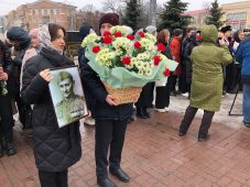 В Курске почтили память советского санинструктора Семёна Грецова