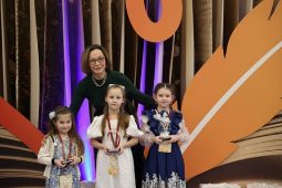 Юная курянка стала лауреатом творческого конкурса имени Василия Ланового