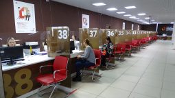 В МФЦ Курской области упростят получение услуги по пяти жизненным ситуациям