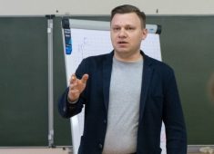 Курский политолог Александр Немцев: «Назначение Алексея Смирнова – это лучшее решение из возможных»