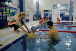 Пять курских школ участвуют в проекте «Плаваем всей семьей»