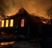 В Курском районе сгорел жилой дом