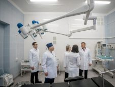 В Курске решают проблему с ремонтом в поликлинике БСМП
