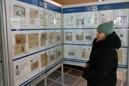 В Курске открылась выставка почтовых марок времен Великой Отечественной войны