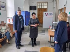 В Курске депутат Госдумы Ольга Германова проголосовала на выборах президента