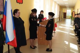 Курские школьники приняли присягу кадета МВД России