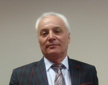 В Курске скончался судья областного суда в отставке Николай Глушаков