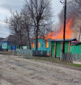 В Курской области из-за обстрела ВСУ загорелся жилой дом
