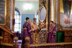 В Знаменском соборе Курска состоялась лития по жертвам теракта в «Крокусе»