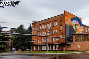 Роман Старовойт рассказал об истории Курского электроаппаратного завода