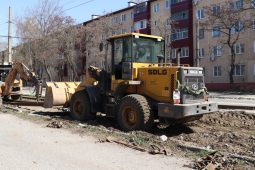 В Курске демонтировали 1,2 километра старых рельсов на маршруте трамвая №4
