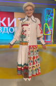 Елена Малышева восхитилась дизайнерской одеждой курских студенток