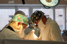 Курские врачи провели уникальную операцию по удалению тромба