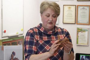 В Курской области выбрали лучшего преподавателя детской школы искусств
