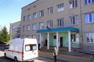В Курской области начали ремонтировать Рыльскую ЦРБ