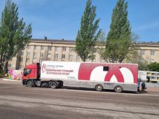 В Курске 25 апреля в мобильном комплексе сдали кровь 70 доноров