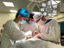 В Курском онкоцентре провели операцию по реконструкции пищевода из тонкой кишки пациента