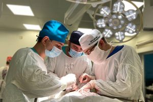 В Курском онкоцентре провели операцию по реконструкции пищевода из тонкой кишки пациента
