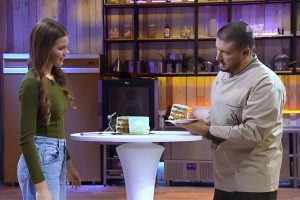Торт из Курска впечатлил Рената Агзамова