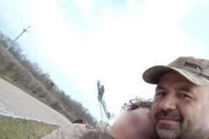 В Курской области 10 апреля после атаки дрона погибли отец и две дочери