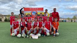 Курские школьники завоевали золотые медали на футбольном турнире
