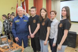 Курским школьникам рассказали о военно-патриотическом волонтерстве