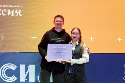 Курских волонтёров-медиков наградили на ВДНХ