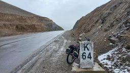 Курянин Юрий Шитиков покорил на велосипеде Афганистан