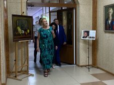 В Курске открылась выставка персональная выставка Алевтины Носовой