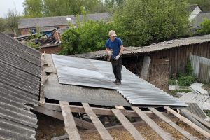 В Курской области за апрель отремонтировали 128 объектов после атак ВСУ