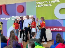 Врио губернатора Алексей Смирнов встретился с молодёжным активом