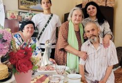 Супруги Лущенко из Курской области отметили «бриллиантовую свадьбу»