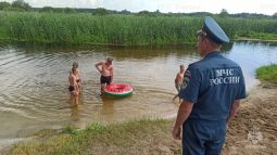 В Курской области с начала лета с пляжей удалили 270 детей