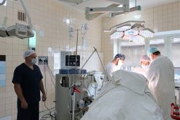 Курские врачи провели две уникальные операции