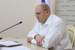 Экс-губернатор Курской области признался во взятках на 30 млн