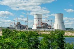 Алексей Смирнов поздравил работников атомной промышленности с профессиональным праздником