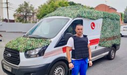 Для курских медиков купили сто бронежилетов и оборудование в реанимобиль