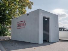 Во Льгове Курской области устанавливают укрытия