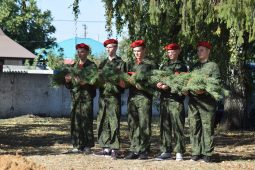 В Курской области перезахоронили останки 17 советских воинов