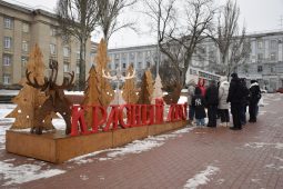 Для детей и взрослых из приграничья провели обзорную экскурсию по Курску