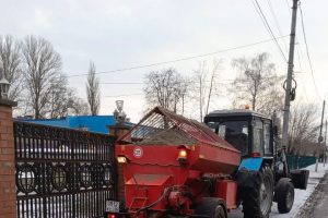 В Курске 12 декабря дороги будут убирать 70 человек